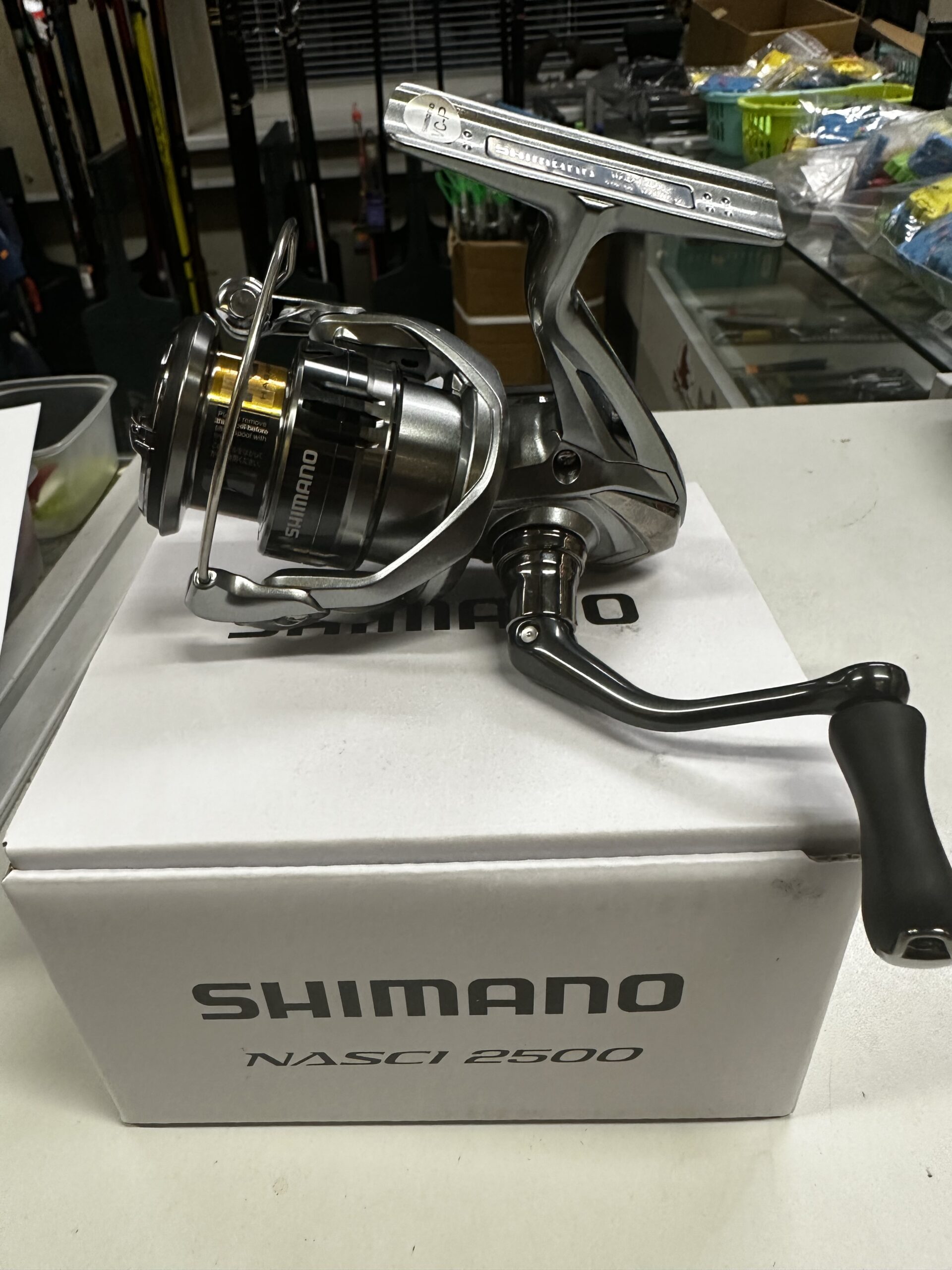 Ritė Shimano Nasci 2500 - Prie Sendvario