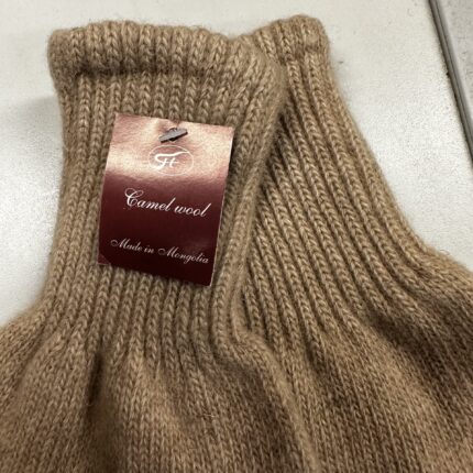 Kupranugario vilnos pirštinės