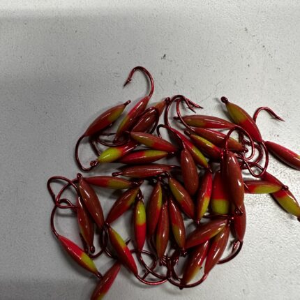 Grigėja avižėlė su raudonais kabliukais